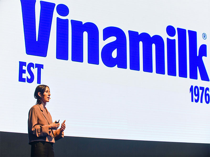 logo vinamilk nhận diện thương hiệu mới