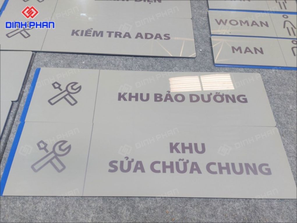 in UV mica bảng khu vực công ty