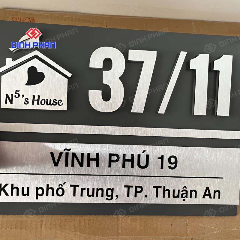 Bảng số nhà chất liệu cao cấp đẹp, sang trọng cho mặt tiền 11 bang so nha chat lieu cao cap 3