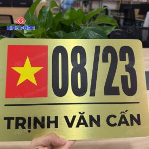 Alternative view of Biển số nhà cờ đỏ sao vàng đẹp, nổi bật cho mặt tiền