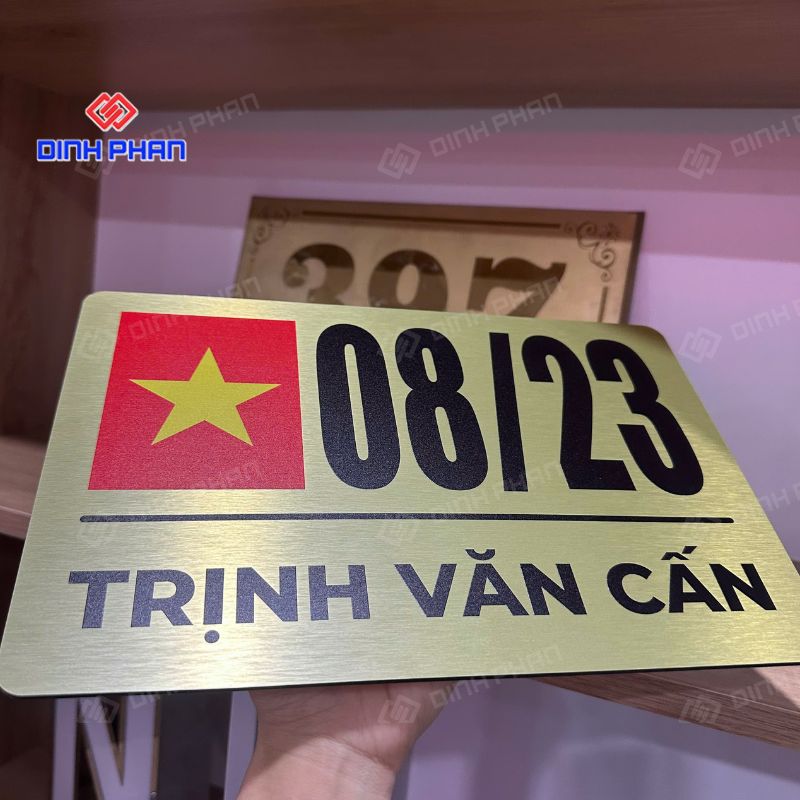 Biển số nhà cờ đỏ sao vàng đẹp, nổi bật cho mặt tiền 10 bien so nha co do sao vang